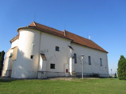 kostel sv. Jiří Kobylí